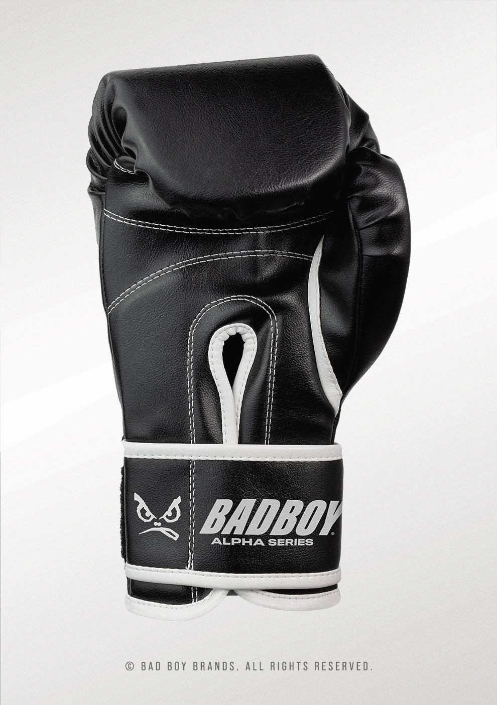 Luva de Muay Thai e Boxe 12Oz Preta Bad Boy