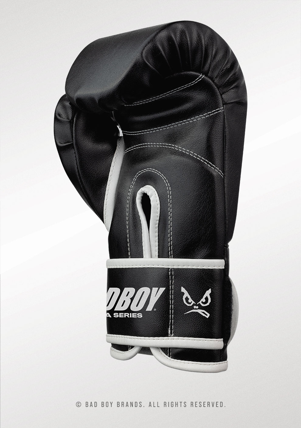 Luva de Muay Thai e Boxe 12Oz Preta Bad Boy