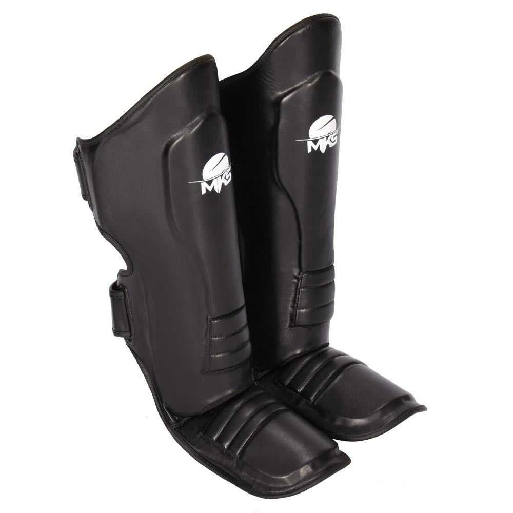 Caneleira Muay Thai Preta MKS Armour
